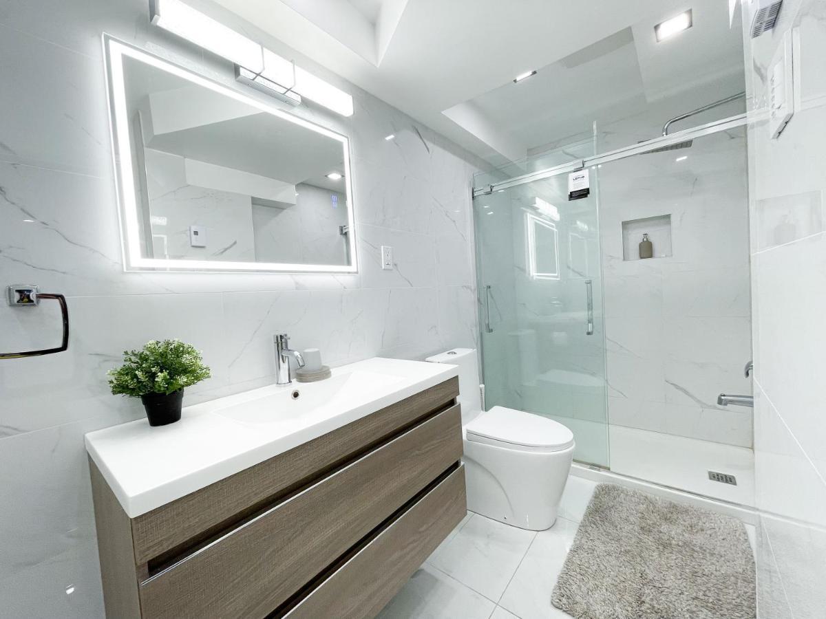 Newly Renovated Studio, Separate Entrance Montreal Exterior foto
